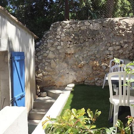 Villa Sidonie : Jardin+Jacuzzi En Ete, Plage A 17Min A Pied マルセイユ エクステリア 写真