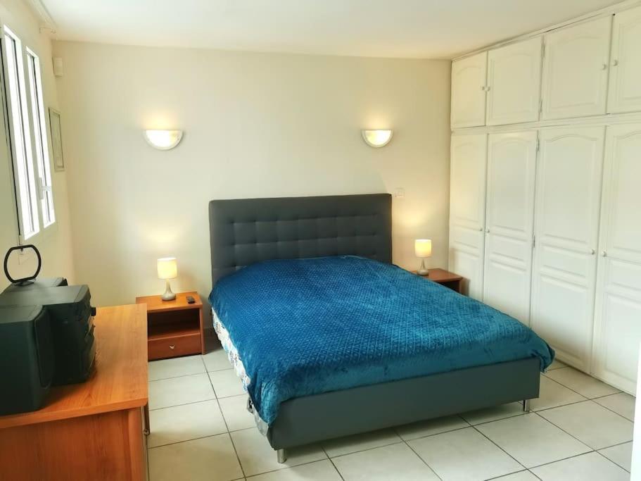 Villa Sidonie : Jardin+Jacuzzi En Ete, Plage A 17Min A Pied マルセイユ エクステリア 写真